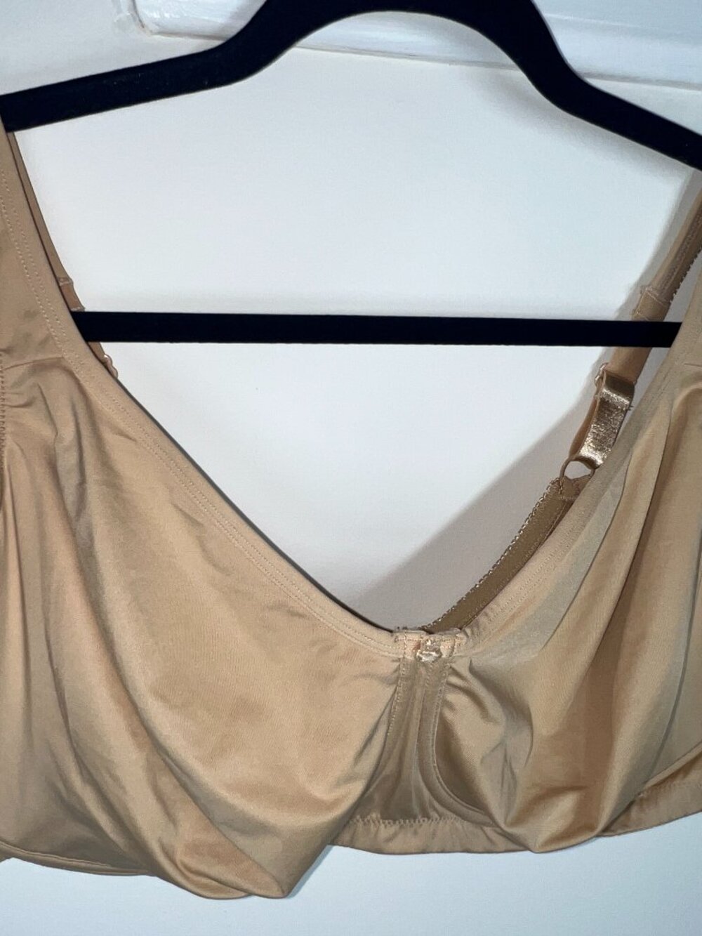 Comfort Choice Womens Bra 52D Beige Underwire Back Closure